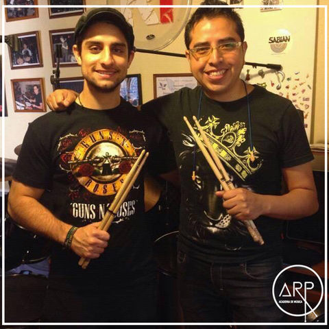 Agenda una cita sin compromiso